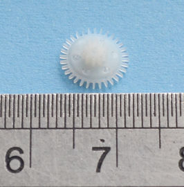 O plástico pequeno anular alinha o tamanho plástico feito sob encomenda 8mm do molde do pinhão de ataque