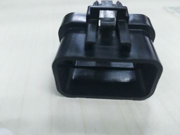 Cor preta da tampa da tomada do contato feita do conector plástico da peça da injeção plástica da modelagem por injeção com tomada