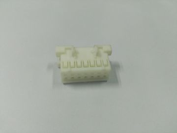 Material do PC da peça do conector com cor de Wihte, injeção plástica peças moldadas